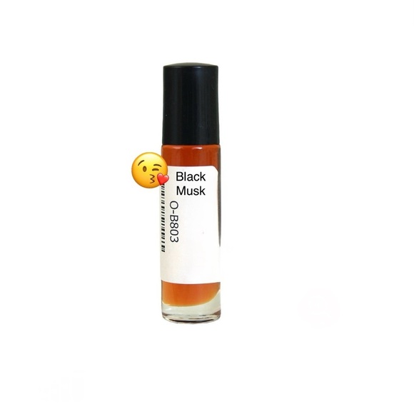 Black Musk 1/3 Oz Roll-On Body Oil - Picture 1 of 8